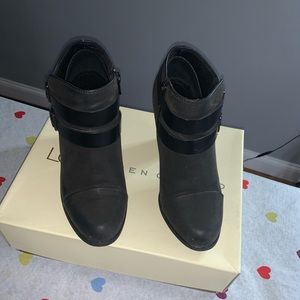 Lauren Conrad slight worn size 6 black booties